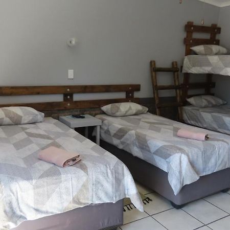 Die Windpomp Gastehuis Beaufort West Kültér fotó